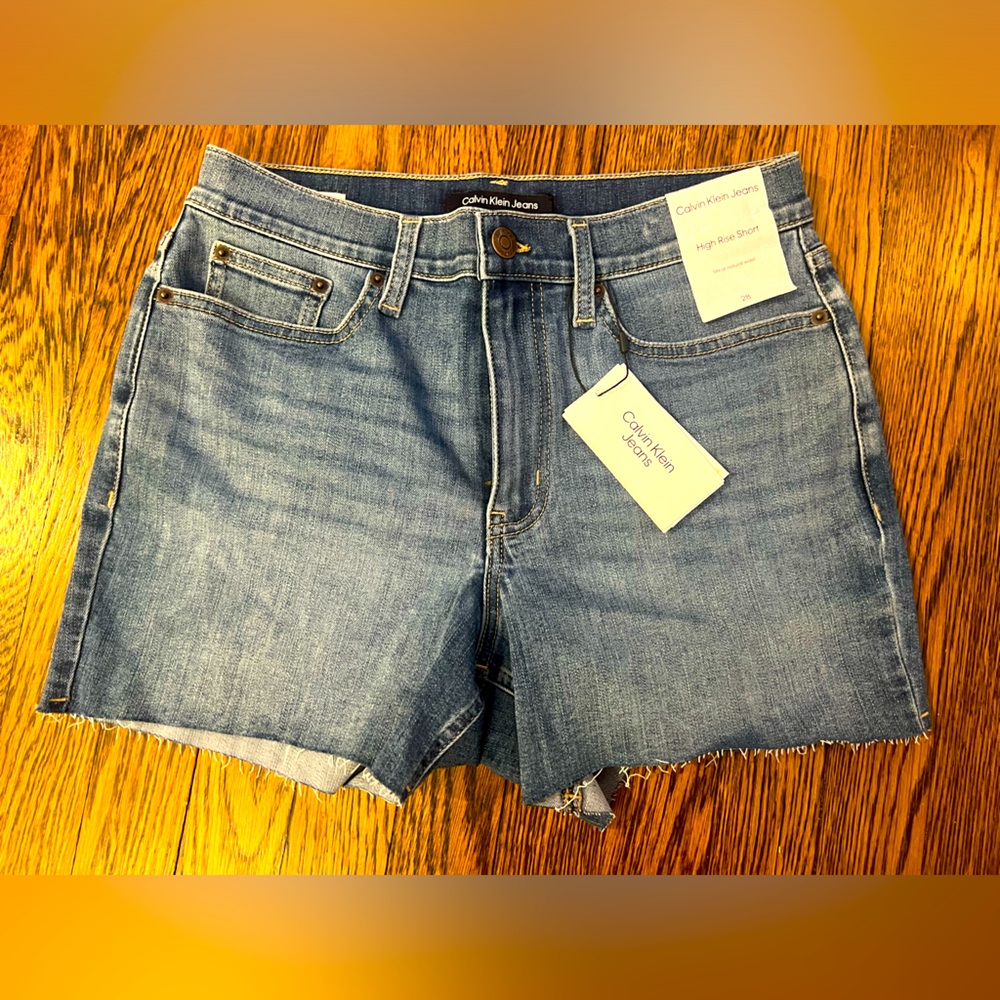 NWT Calvin Klein High Rise Short